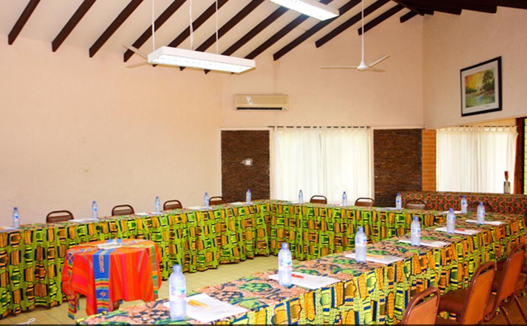Afrikiko River Front Resort Akosombo Екстериор снимка